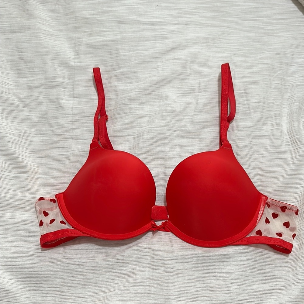 Victoria Secret Red Heart-Patterned Bra